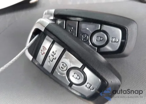 2023 Ford F-150 Lariat z USA, uszkodzony, nr VIN 1FTFW1E8XPKE88577